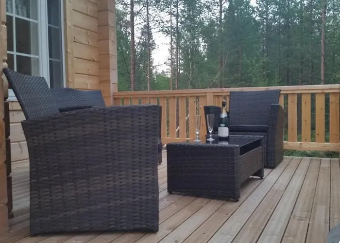 Hallahaukka Шале Ивало