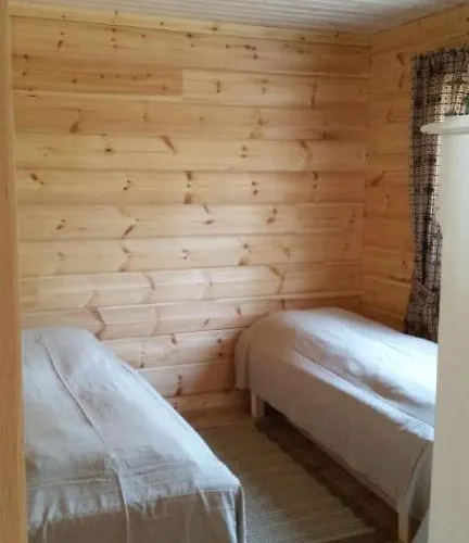 Шале Hallahaukka *